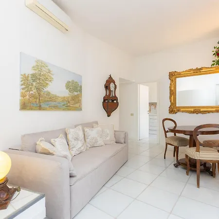 Tre Lune Penthouse By In Roma